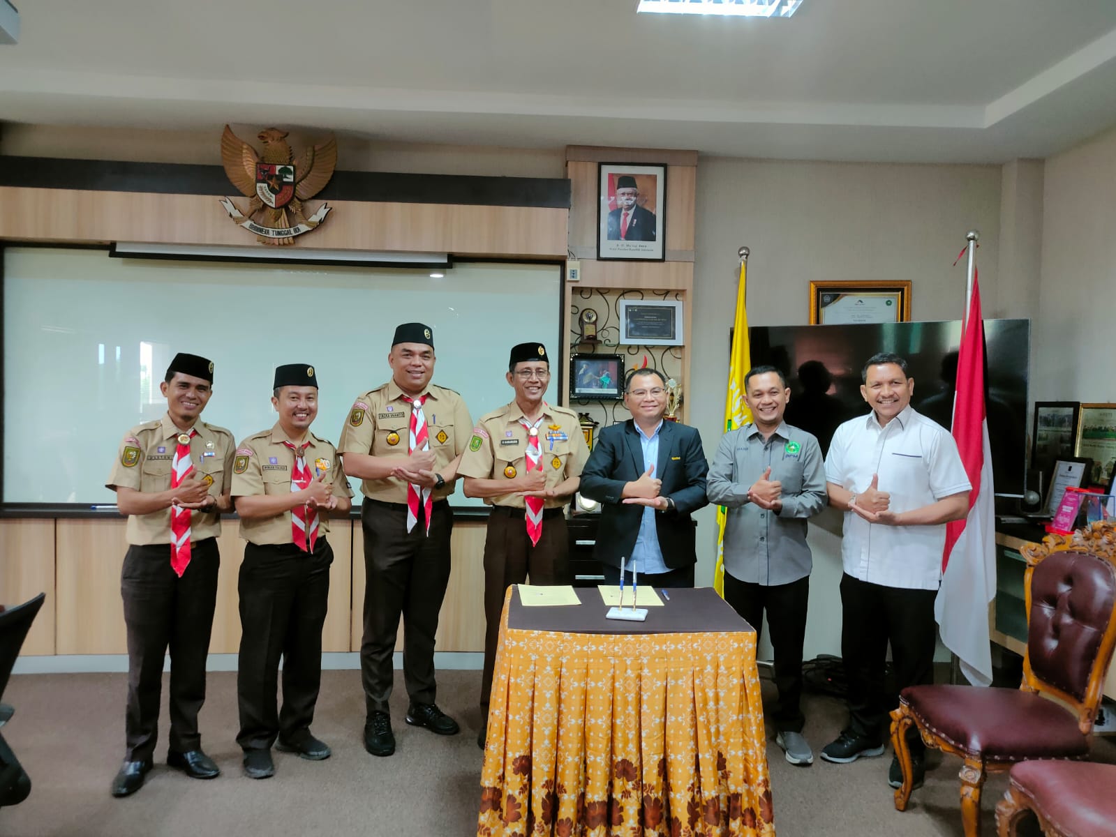 Cetak Sejarah, Kwarda Riau Tandatangani Kerjasama dengan Unilak ...